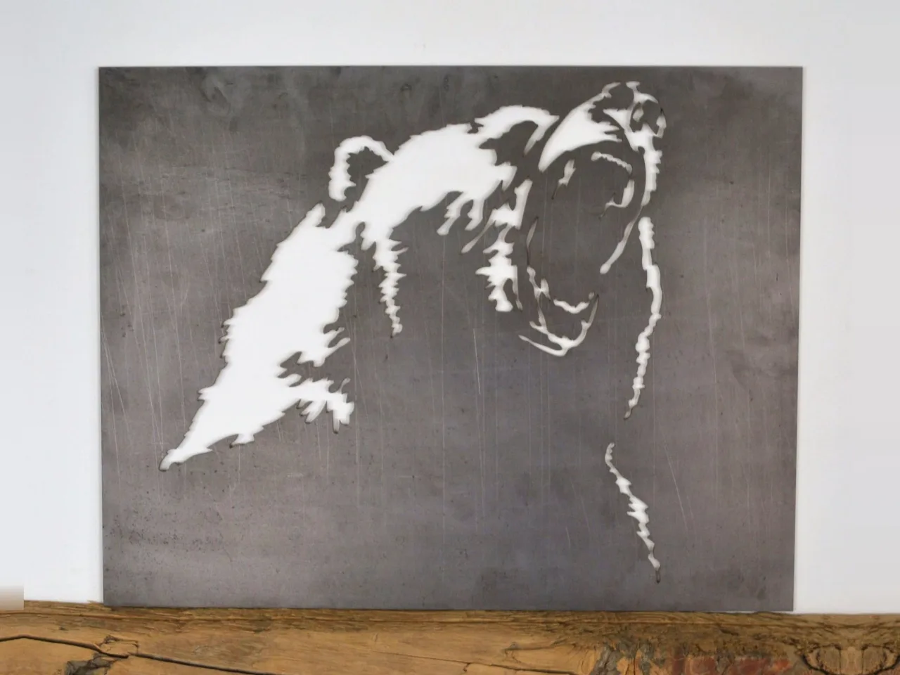 Steel picture roaring bear